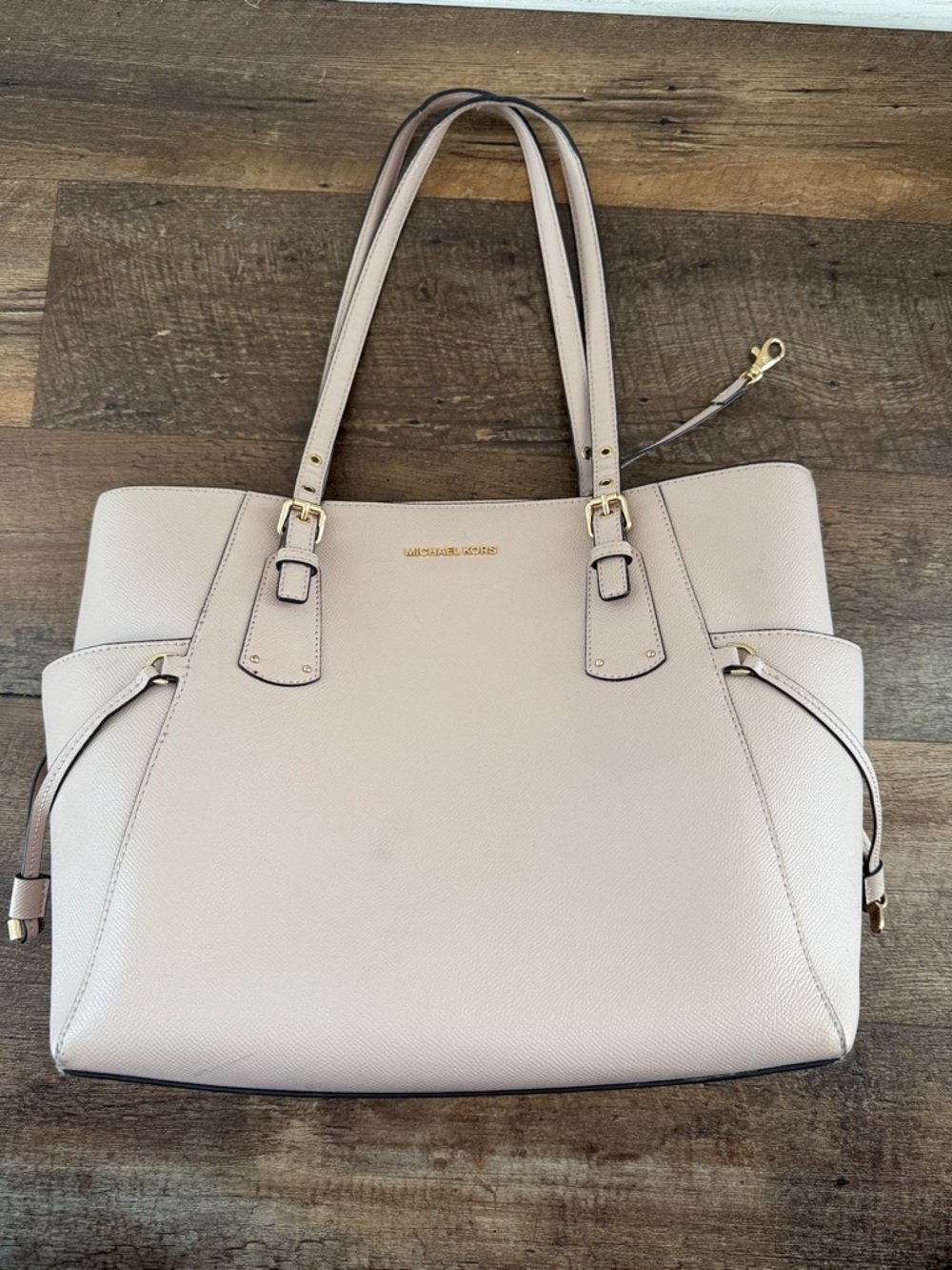 Michael Kors Pale cream Tote with Gold Hardware